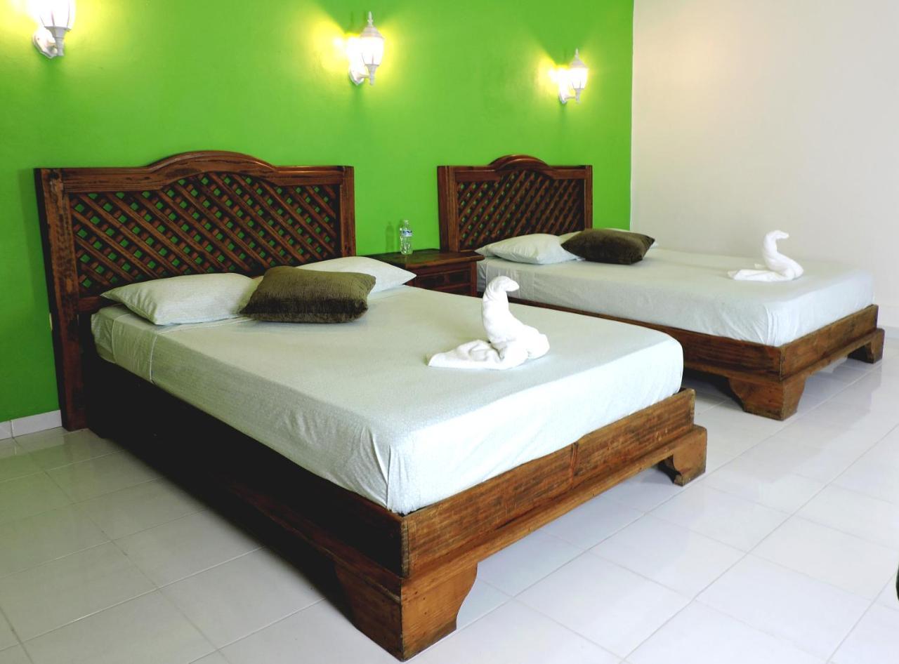Hotel Valladolid Eksteriør bilde